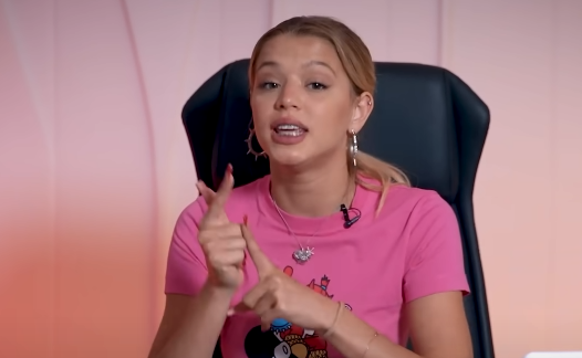 Юлия Гаврилина рассказала о «сломавшем ее психику» парне