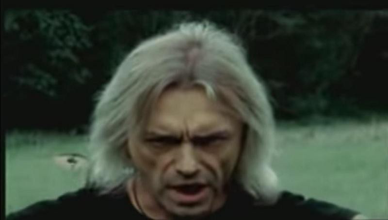 Актёры советского кинематографа исполнили песню «Трасса Е-95» в собственной интерпретации