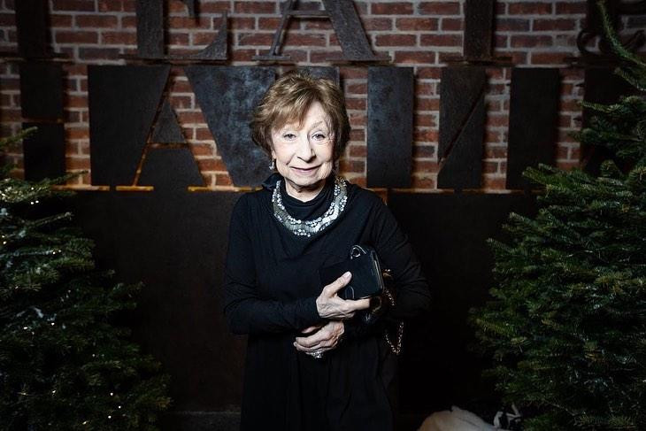 В Сети раскрыли громкий обман с именем Лии Ахеджаковой