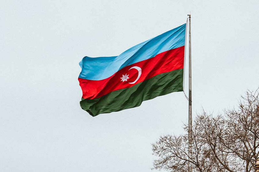 Алиев назвал тему карабахского конфликта окончательно закрытой